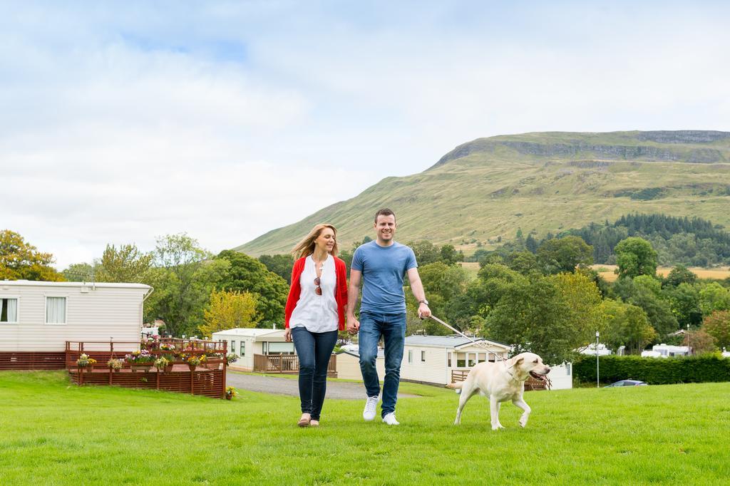 Campsie Glen Holiday Park Fintry Zewnętrze zdjęcie