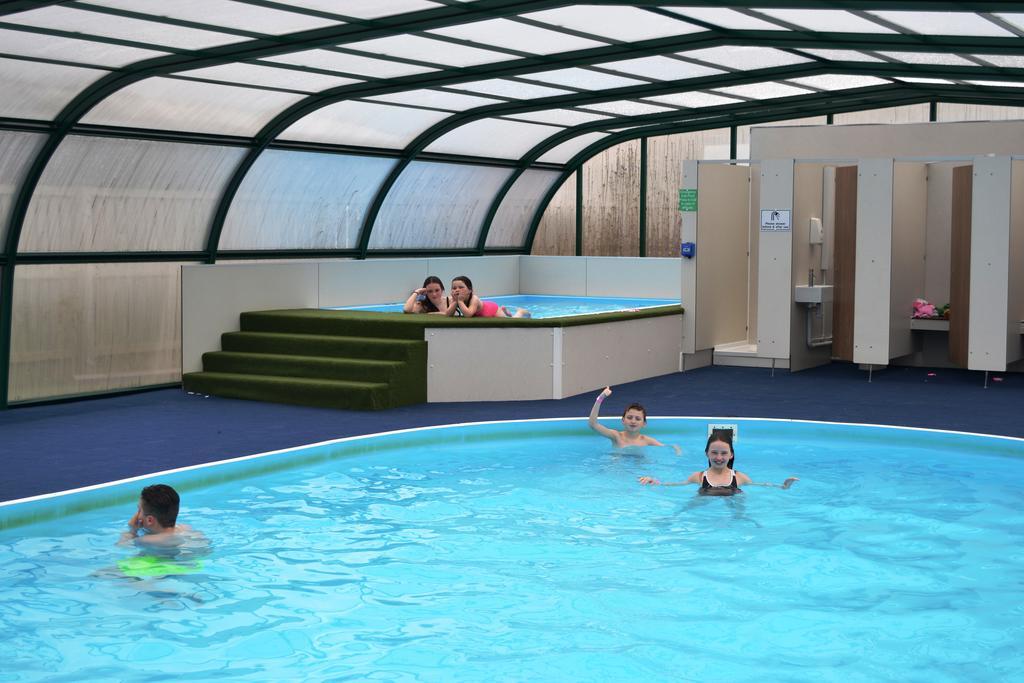 Campsie Glen Holiday Park Fintry Zewnętrze zdjęcie